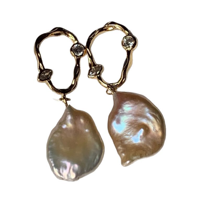 Court Style Design Temperament Earrings