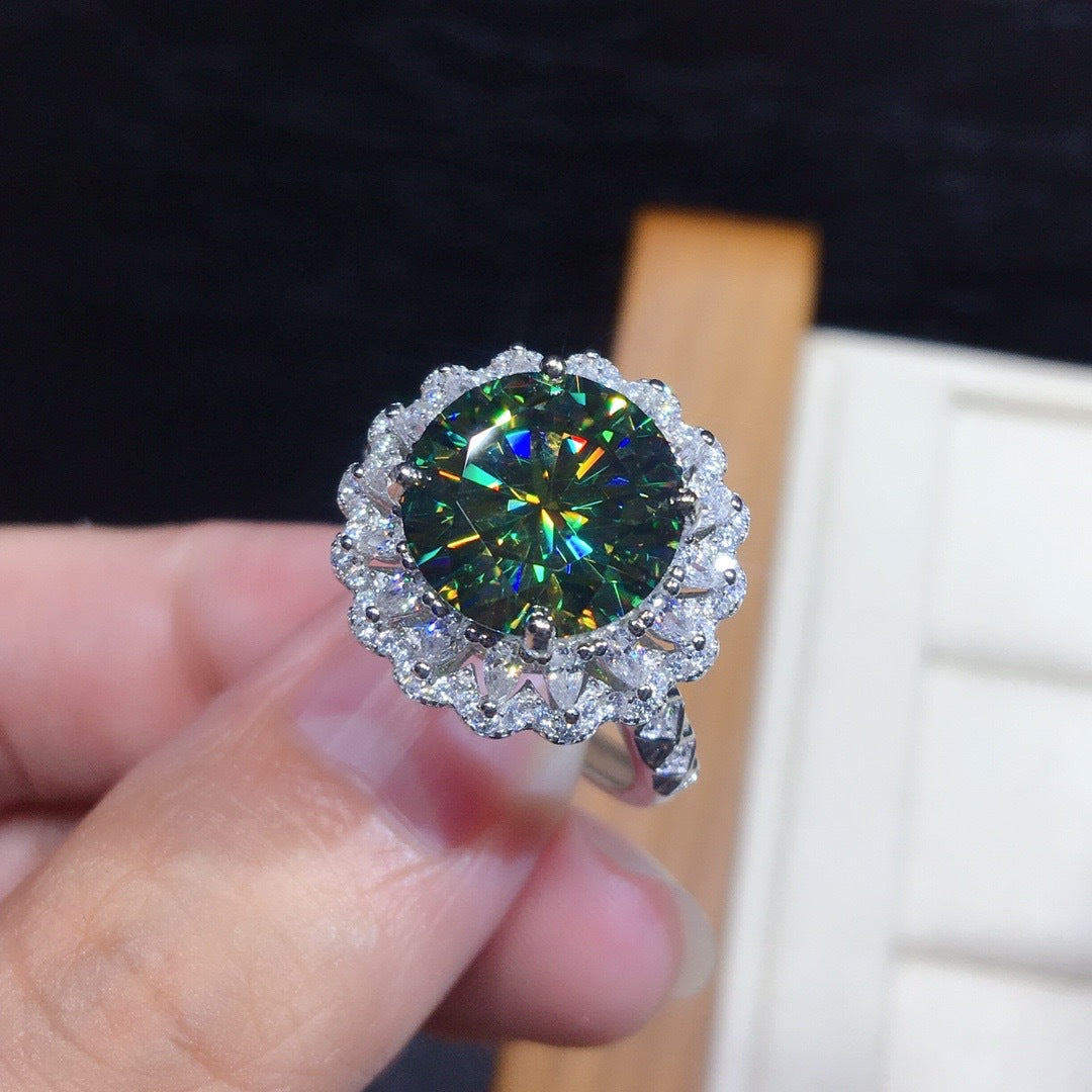 Emerald Green Moissanite Sunflower Halo Ring