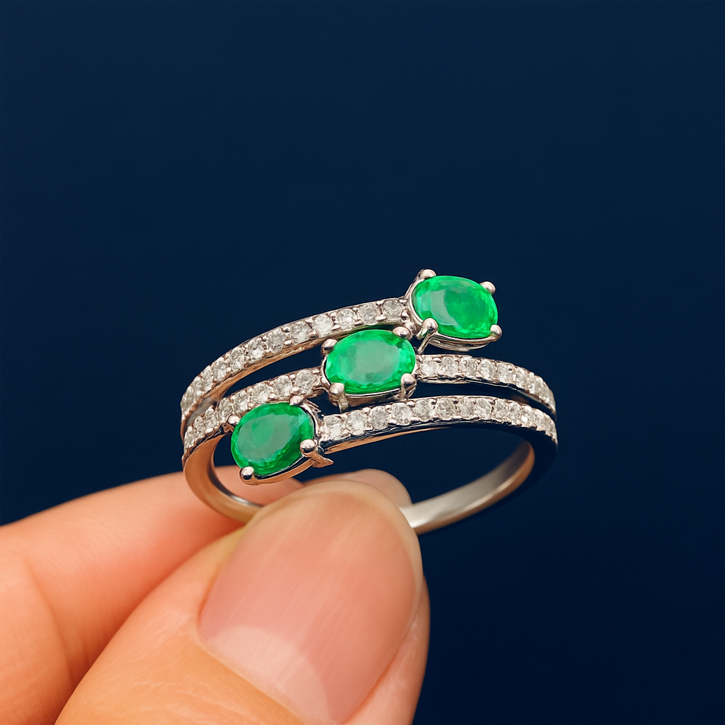 925 Silver Inlaid Natural Colombian Emerald Ring