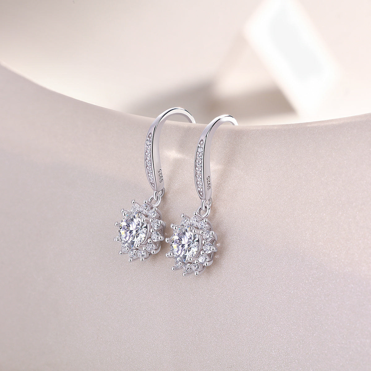 Radiant Snowflake Moissanite Drop Earrings in S925 Silver